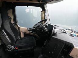 Mercedes-Benz ACTROS 1945 GIGASPACE 649.700KM
