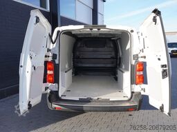 Opel Vivaro 2.0 CDTI 145PK L2 EURO 6 - Airco - Cruis...