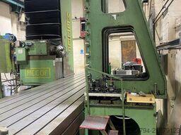 Mecof CNC Bed Type Milling Machine x 9000