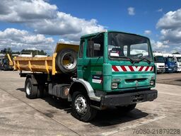 Renault S 170 (10 BOULOTS / POMPE MANUELLE / LAMES / MA...