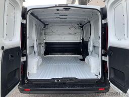 Renault Trafic T27 Van  - Km: 105.000  -