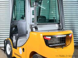 Jungheinrich DFG 550s - Service Neu - Klima+ Heizung - VW Motor