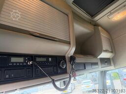 Volvo FM 370 GLOBETROTTER  XL DYNAMIC STEERING / STAN...