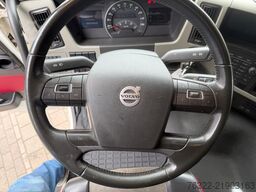 Volvo FM 370 GLOBETROTTER  XL DYNAMIC STEERING / STAN...