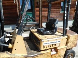 Hyster H2.50XL Diesel Triplex