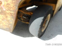Hyster H2.50XL Diesel Triplex