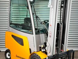 Jungheinrich EFG S30 - Service Neu - 5665 Std. Batterie 82%