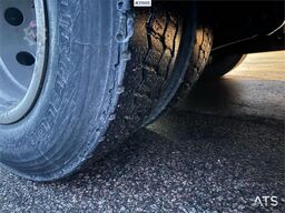 Istrail hook trailer with tipper