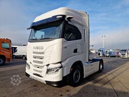 Iveco S-WAY