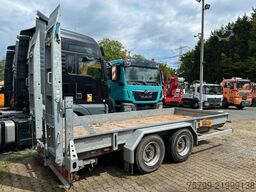 HUMBAUR Tandem Anhänger mit 2Achsen und Rampen