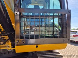 Caterpillar 330D2 L - Excavator - 3 Buckets