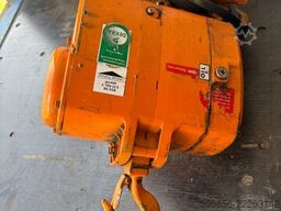ABUS 500 kg 204 cm z wciągarką elektryczną HADEF 250 kg ABUS 500 kg 204 cm z wciągarką elektryczną HADEF 250 kg