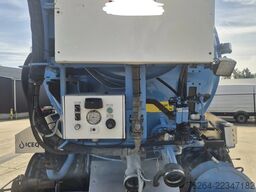 Volvo FM300 6x2 Kolkenzuiger IPSAM