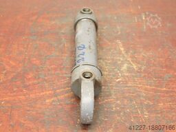 Orsta Hydraulik B2-50/22x200  Hub 200 mm