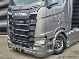 Scania S520 V8 4x2 / RETARDER / FULL AIR / PTO