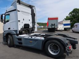 Mercedes-Benz 1845 LS