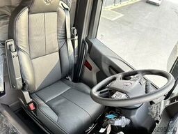 SCANIA R 560 6x2-4/BAUSTOFFFAHRZEUG/KRAN FASSI F255RA