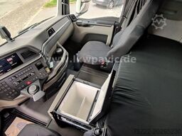 MAN TGX 26.540 6x2-4 LL Containerpritsche/Fassi 545