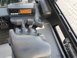 Jungheinrich EFG 215 / Triplex: 4.25m! / SS / 2.472h! / 2020