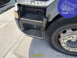 Renault Premium 300
