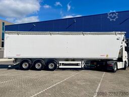 Benalu BENALU 65 m3 volume 6380 kg, MERCEDES AXLES, DI...