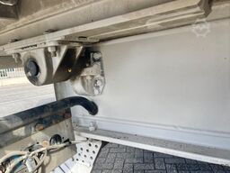 Benalu BENALU 65 m3 volume 6380 kg, MERCEDES AXLES, DI...