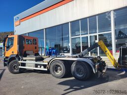 Iveco AD260S/40