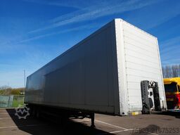 Schmitz 3 axle closed box trailer