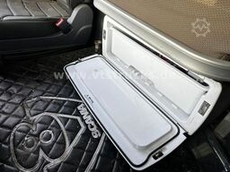 SCANIA R520 6x2 Lenk/Liftachse *UNFALL*