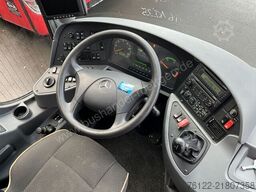 Mercedes-Benz Tourismo RHD-M