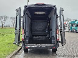FORD TRANSIT 2.0 L3H3 RWD Navi!