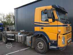 Volvo FM9 340 6X2 CHASSIS EURO 5 480000KM