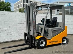 Jungheinrich EFG 425k - Service Neu - nur 4670 Std Batterie 85%