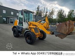 Liebherr 506 Schnellwechsler/Klappschaufel +Gabel