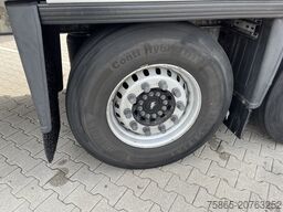 Schmitz Cargobull SCB S2 / Box Trailer / 2 axle / APK TUV 06-26