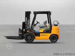 Hyundai 30LE-7