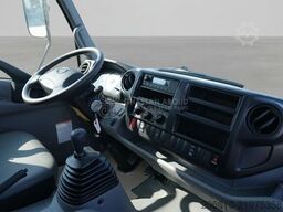 Hino 300 917 XLWB