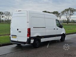 MERCEDES-BENZ SPRINTER 311