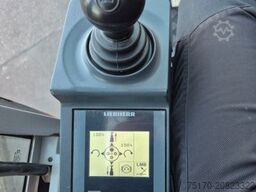 LIEBHERR LTM 1100-5.2 10x6 13.150h Klappspitze