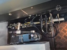 LIEBHERR LTM 1100-5.2 10x6 13.150h Klappspitze