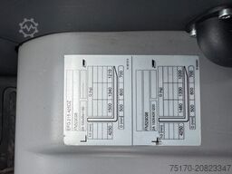 JUNGHEINRICH EFG 215 / Triplex: 4.25m! / SS / nur 2.819h!