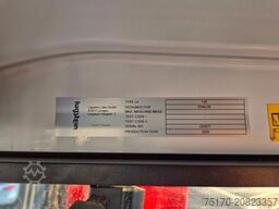 MERCEDES-BENZ Arocs 3351 LS 6x6 Palfinger S260Z96 Y Crane