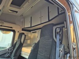 MERCEDES-BENZ Arocs 3351 LS 6x6 Palfinger S260Z96 Y Crane