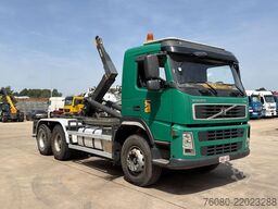 Volvo FM 440 (CAJA DE CAMBIOS MANUAL / PALIFT T22 / B...