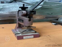 Berg und Schmid Toggle press for beech corners