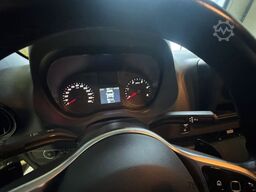 MERCEDES-BENZ Sprinter III Kasten 319 V6 L4 H3 *Doppelkabine*