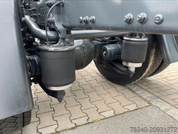 IVECO X-WAY AD200X48/P HR ON+*HI-Traction*für Kipper