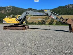 Volvo EC240 nlc Excavator w/ bucket WATCH VIDEO