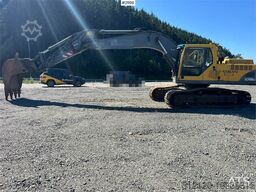 Volvo EC240 nlc Excavator w/ bucket WATCH VIDEO