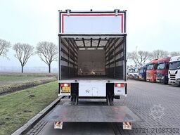 DAF CF 260 19T TAILLIFT AIRCO